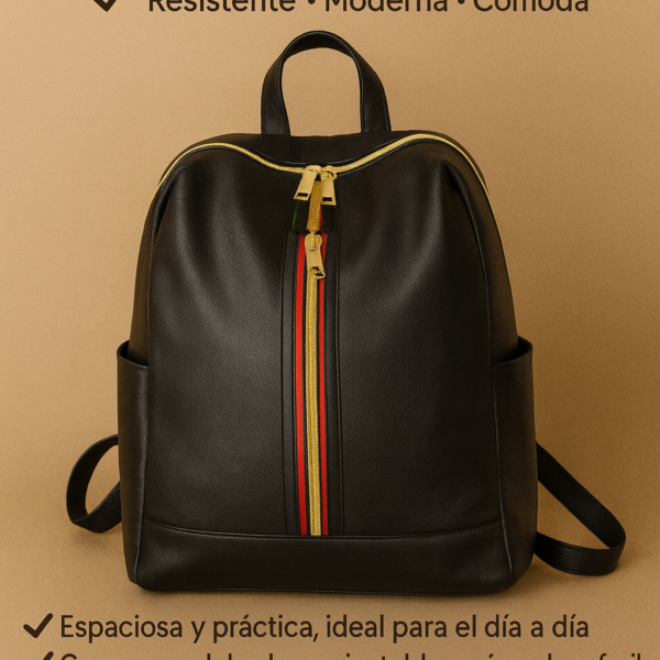 Mochila Negra de Cuero Sintético